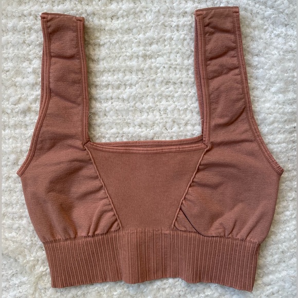 Free People Movement Good Karma Bike Shorts “Toasted Coconut” Size Small NWOT - Picture 10 of 11